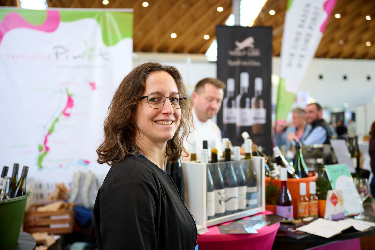 Journalistin und Sparringspartnerin für Kommunikation Johanna Wies auf der Eurovino 2026.